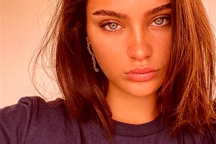 Ivy, 23, a brunette blue-eyed mediterranean companion based in Dehesa. Offering Tantra, A-Level, Massage. Available for incall and outcall, overnight booking...
