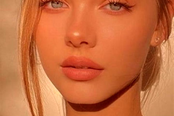 Ivy, 23, a dark blonde blue-eyed caribbean companion based in Ziasso. Offering OWO, Dinner Date. Available for incall and outcall, day and evening dates.