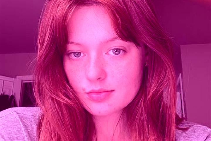 Ivy, 23, a red grey-eyed caucasian companion based in Almenno San Bartolomeo. Offering Prostate Massage, Striptease, Deep French Kissing. Available for incal...