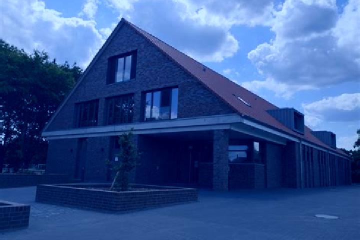 Ivy, 23 — Escort in Bardowick, Germany