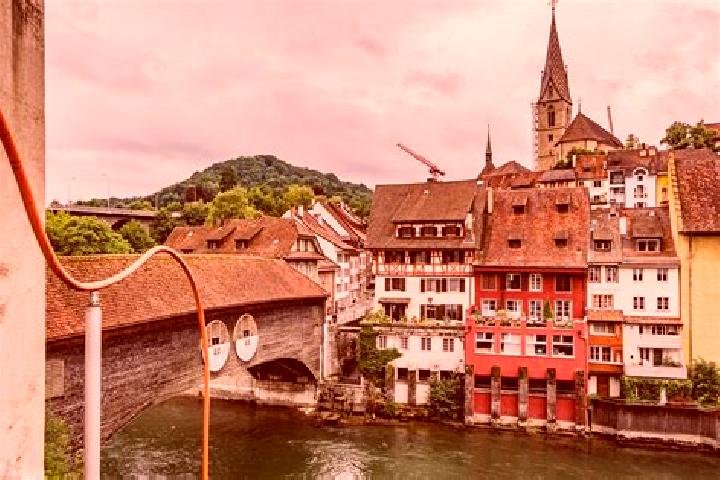 Ivy, 23 — Escort in Daettwil, Switzerland