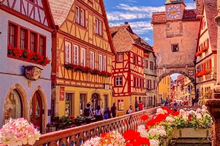 Ivy, 23 — Escort in Hillerse, Germany
