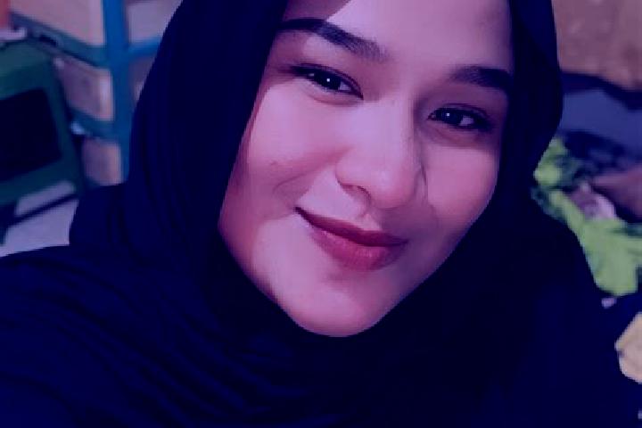 Ivy, 23 — Escort in Liang, Indonesia