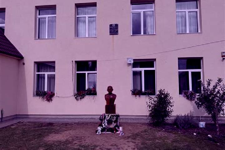 Ivy, 23 — Escort in Micula, Romania