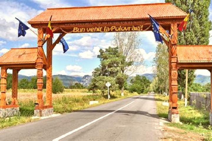 Ivy, 23 — Escort in Polovragi, Romania