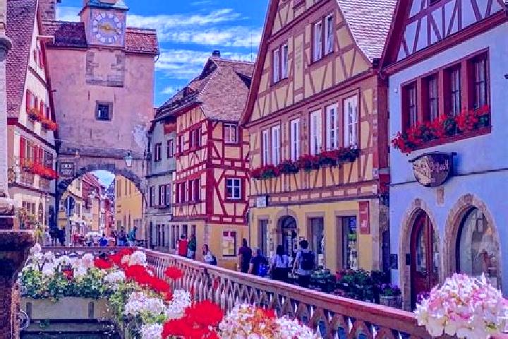 Ivy, 23 — Escort in Tarthun, Germany