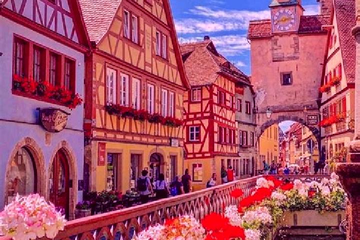 Ivy, 23 — Escort in Taunusstein, Germany