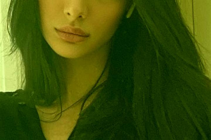 Ivy, 24, a black dark-eyed middle eastern companion based in Aroes. Offering Roleplay, BDSM. Available for incall and outcall, day and evening dates.
