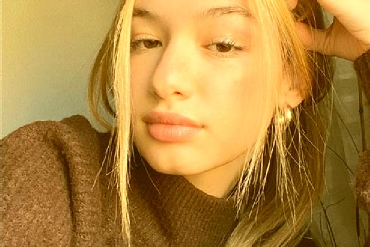 Ivy, 24, a blonde brown-eyed indian companion based in Cilipi. Offering Couples, 69, Domination, Dinner Date. Available for incall and outcall, overnight boo...