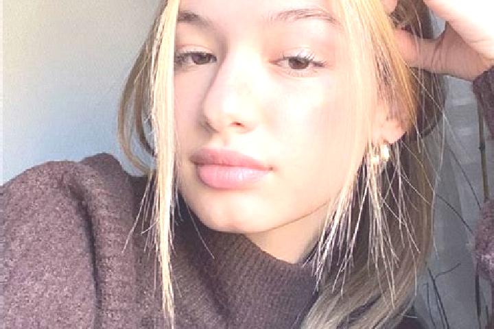 Ivy, 24, a blonde brown-eyed indian companion based in Zarudne. Offering Travel Companion, OWO, CIM, Massage, Striptease. Available for incall and outcall, d...