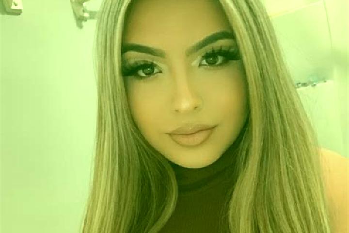 Ivy, 24, a blonde brown-eyed latina companion based in Tekari. Offering Deep French Kissing, Roleplay, Massage. Available for incall and outcall, day and eve...