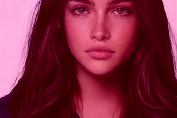 Ivy, 24, a brunette blue-eyed mediterranean companion based in Tanjang. Offering Striptease, Couples, Erotic Massage. Available for incall and outcall, day a...