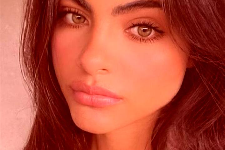 Ivy, 24, a brunette green-eyed latina companion based in Bemetara. Offering Overnight, Tantra, GFE, Travel Companion, Party Girl. Available for incall and ou...