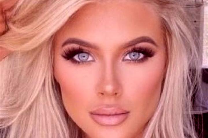 Ivy, 24, a platinum blonde brown-eyed indian companion based in Moolap. Offering Tantra, Prostate Massage, Overnight. Available for incall and outcall, overn...