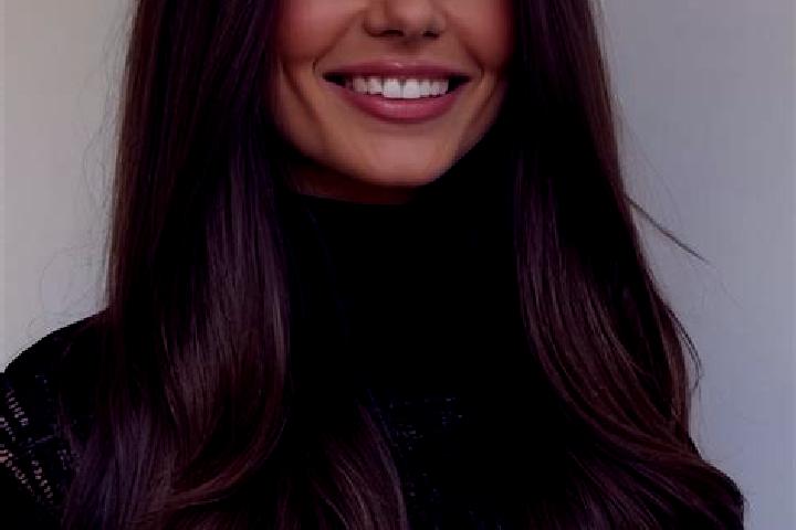 Ivy, 25, a brunette dark-eyed mixed companion based in Seisdon. Offering Duos, Fetish, Tantra, Travel Companion. Available for incall and outcall, day and ev...