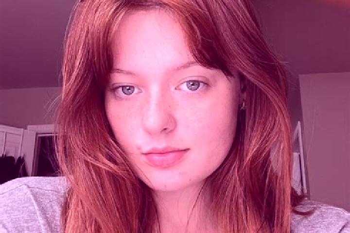 Ivy, 25, a red brown-eyed slavic companion based in Morciano di Romagna. Offering Deep French Kissing, CIM, Travel Companion, Tantra. Available for incall an...