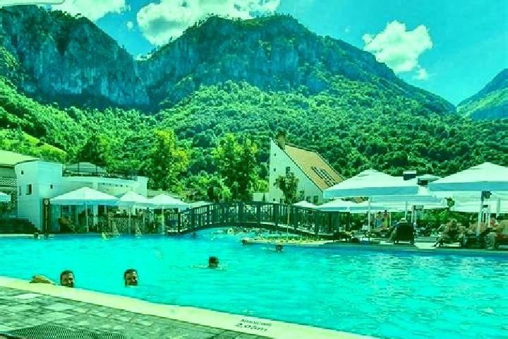 Ivy, 25 — Escort in Baia de Arama, Romania