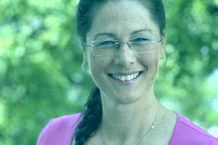 Ivy, 25 — Escort in Bendfeld, Germany