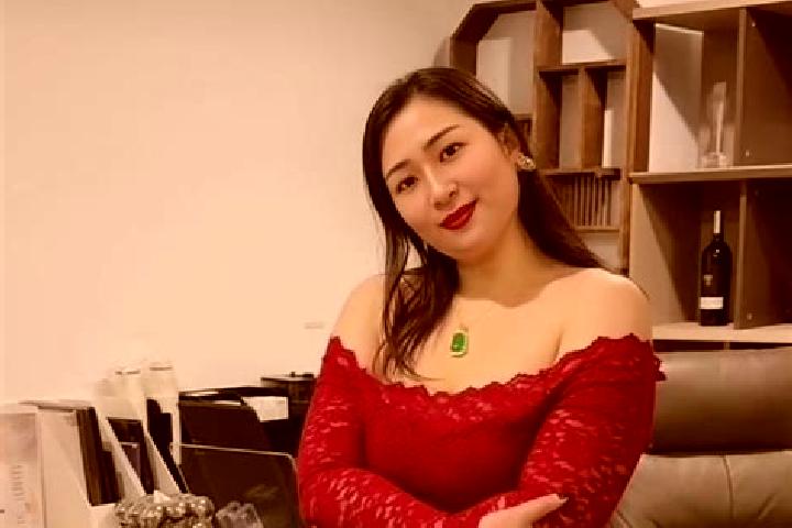Ivy, 25 — Escort in Dushi, China