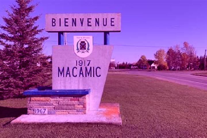 Ivy, 25 — Escort in Macamic, Canada