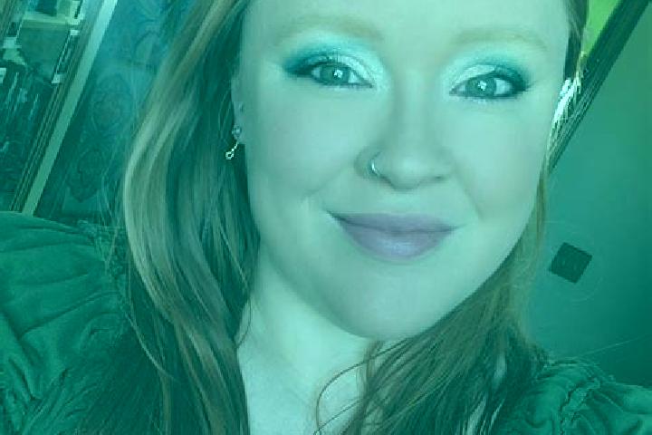 Ivy, 25 — Escort in New Lothrop, United States