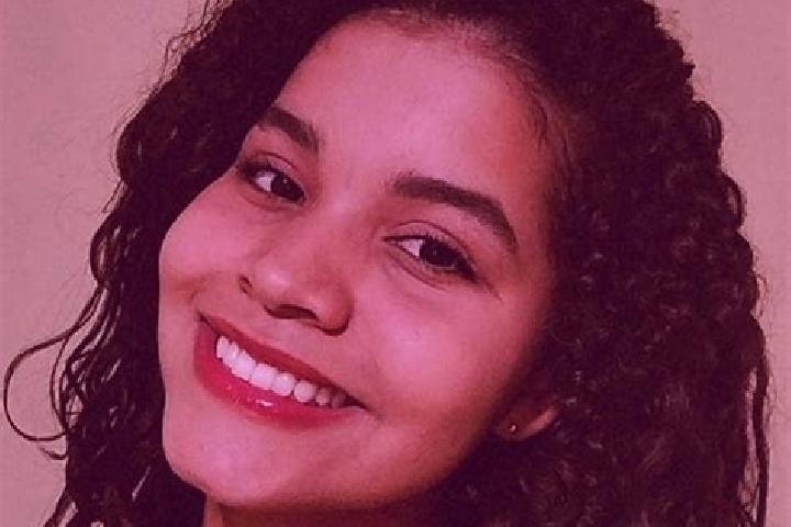 Ivy, 25 — Escort in Ninheira, Brazil