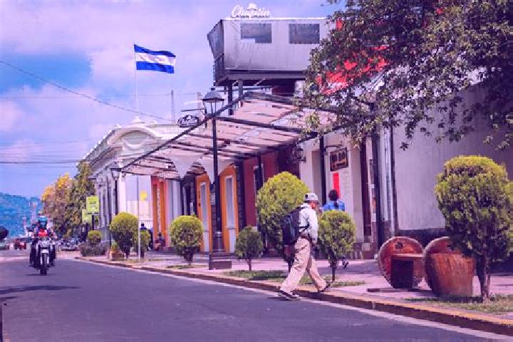 Ivy, 25 — Escort in Santa Tecla, El Salvador