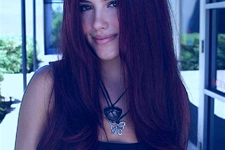 Ivy, 26, a auburn dark-eyed middle eastern companion based in Uchtelhausen. Offering Erotic Massage, Girlfriend Experience, Duos, Party Girl, Deep French Kis...