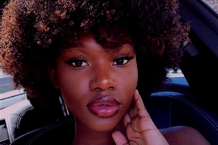 Ivy, 26, a black dark-eyed ebony companion based in Vrubivskyi. Offering Roleplay, Tantra, Overnight, CIM. Available for incall and outcall, overnight bookin...