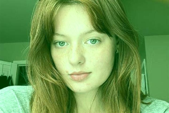 Ivy, 26, a red blue-eyed caucasian companion based in Lantignie. Offering Girlfriend Experience, Prostate Massage, GFE, Deep French Kissing. Available for in...