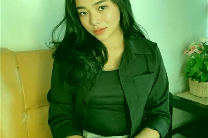 Ivy, 26 — Escort in Loakulu, Indonesia