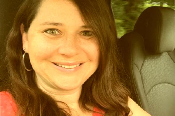 Ivy, 26 — Escort in Mazeppa, United States
