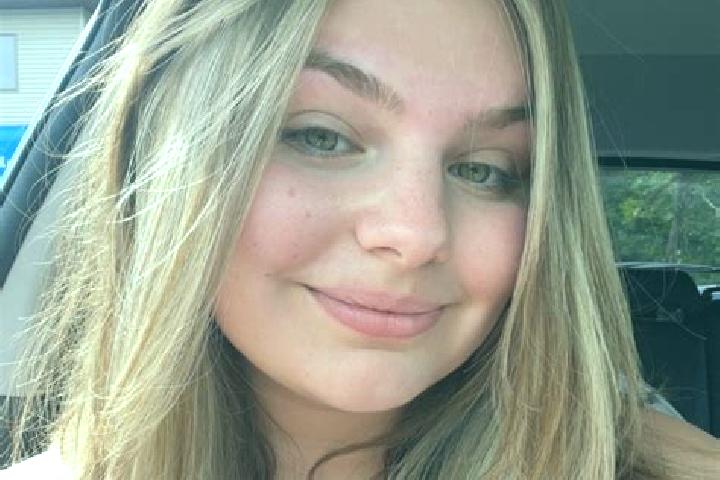 Ivy, 26 — Escort in Muhlenberg Park, United States