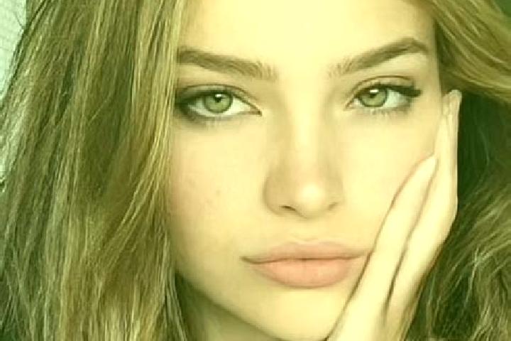 Ivy, 27, a blonde brown-eyed european companion based in Gardanne. Offering BDSM, 69, Roleplay. Available for incall and outcall, day and evening dates.