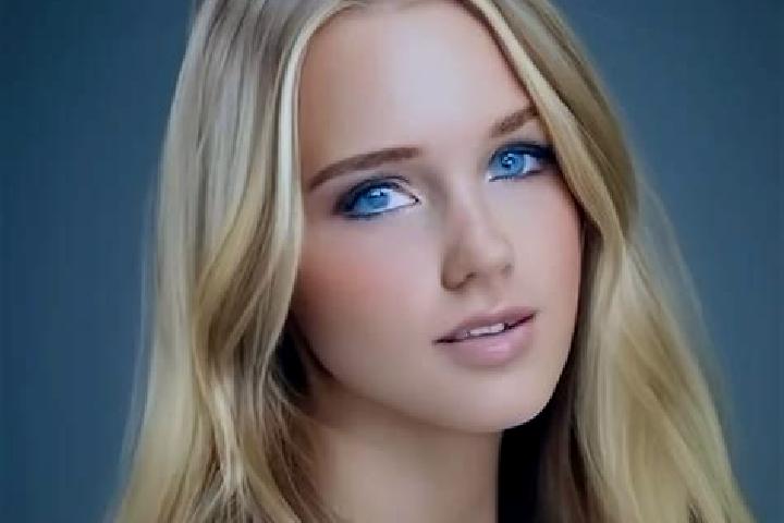 Ivy, 27, a blonde grey-eyed mediterranean companion based in Dusetos. Offering Dinner Date, CIM, Tantra. Available for incall and outcall, day and evening da...