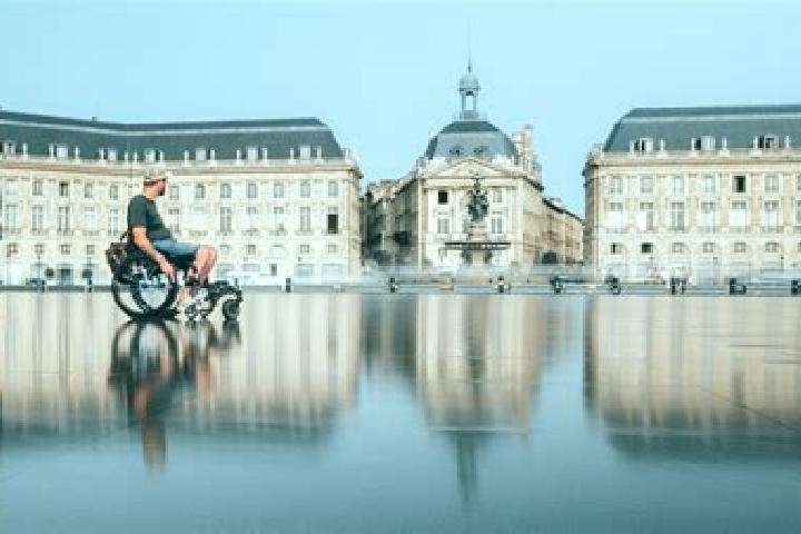 Ivy, 27 — Escort in Bambecque, France