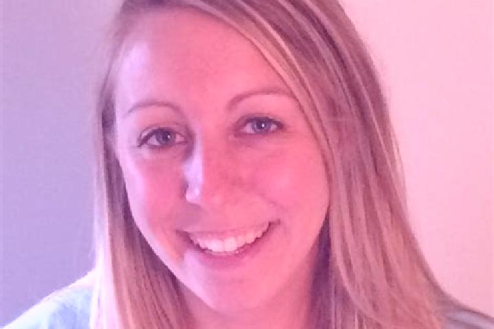 Ivy, 27 — Escort in Canfield, United States