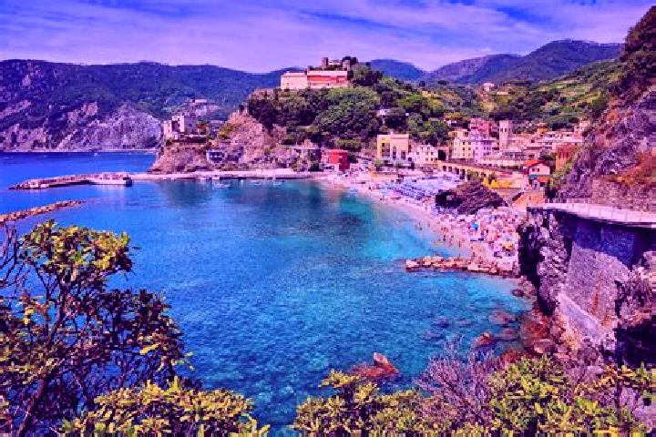 Ivy, 27 — Escort in Monterosso, Italy