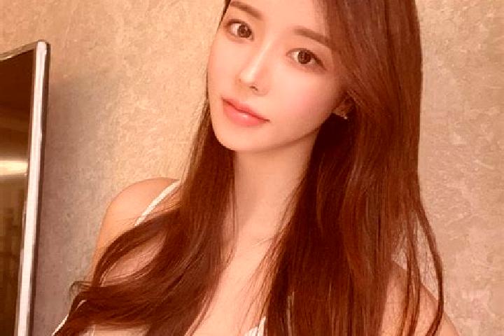 Ivy, 27 — Escort in Qingduizi, China