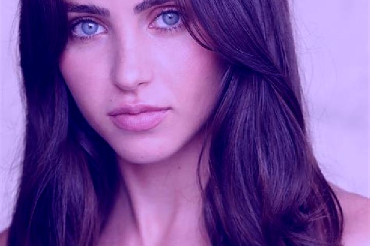 Ivy, 28, a blonde brown-eyed indian companion based in Luxe. Offering Dinner Date, Striptease, CIM, 69, Couples. Available for incall and outcall, day and ev...