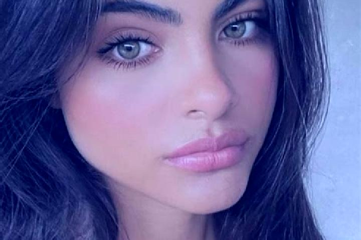 Ivy, 28, a chestnut green-eyed indian companion based in Kord. Offering CIM, Tantra, Domination. Available for incall and outcall, overnight bookings available.