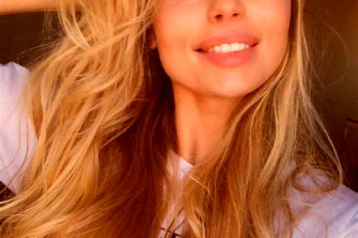 Ivy, 28, a dark blonde amber-eyed slavic companion based in Massenhoven. Offering Roleplay, GFE, Travel Companion, Striptease, Dinner Date. Available for inc...