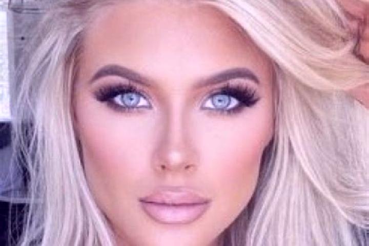 Ivy, 28, a platinum blonde hazel-eyed indian companion based in Luong Son. Offering Girlfriend Experience, Duos, OWO. Available for incall and outcall, overn...