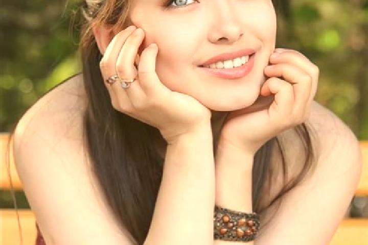 Ivy, 29, a chestnut blue-eyed asian companion based in Oberalm. Offering Deep French Kissing, Roleplay, Massage. Available for incall and outcall, day and ev...