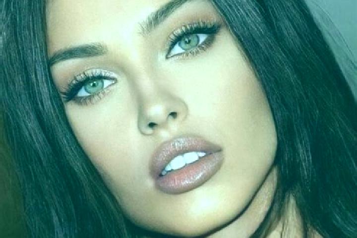 Ivy, 29, a red green-eyed latina companion based in Santa Maria de la Alameda. Offering Couples, Striptease, CIM, Tantra, Dinner Date. Available for incall a...