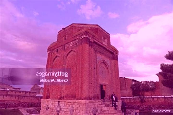 Ivy, 29 — Escort in Maragheh, Iran
