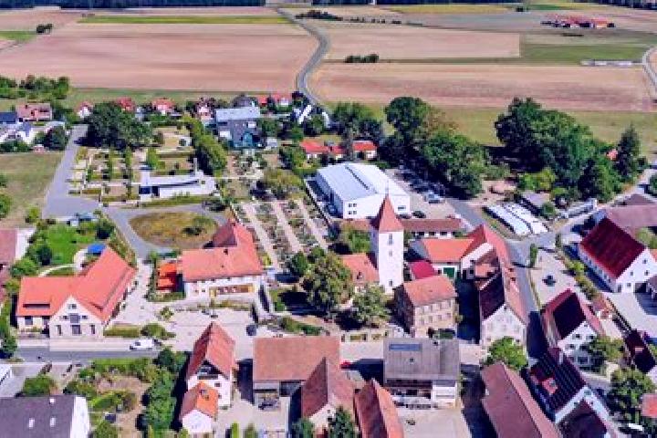 Ivy, 29 — Escort in Obermichelbach, Germany