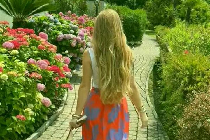 Ivy, 29 — Escort in Porlezza, Italy