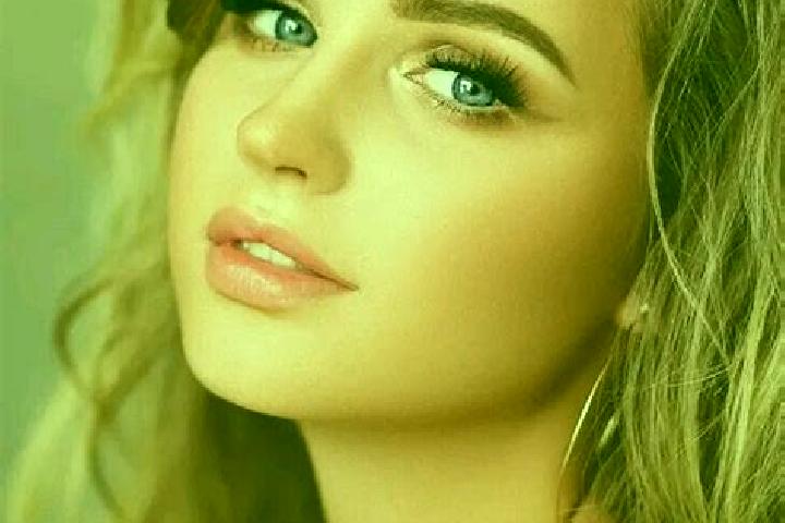 Ivy, 30, a dark blonde blue-eyed slavic companion based in We. Offering Girlfriend Experience, Dinner Date, Massage. Available for incall and outcall, overni...