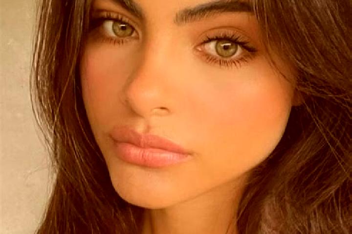 Ivy, 30, a red dark-eyed indian companion based in Atlacholoaya. Offering Dinner Date, OWO. Available for incall and outcall, day and evening dates.